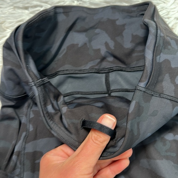 Lululemon Fast and Free Tight II 25" *Non-Reflective Nulux Incognito Camo Multi - Picture 3 of 6